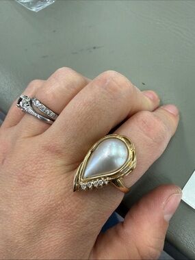 Gold Teardrop Pearl Statement Ring with diamonds - size 8